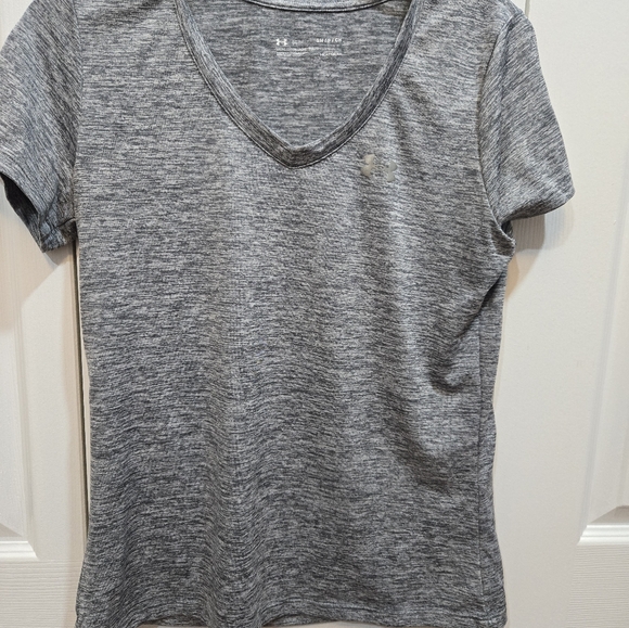 Under Armour V Neck top.  Final Mark Down - Picture 1 of 3